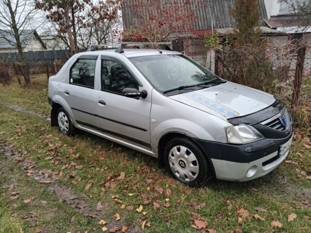 Серый Дачия Логан, объемом двигателя 1.4 л и пробегом 280 тыс. км за 2800 $, фото 1 на Automoto.ua