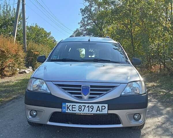 Серый Дачия Логан, объемом двигателя 1.6 л и пробегом 199 тыс. км за 5800 $, фото 1 на Automoto.ua