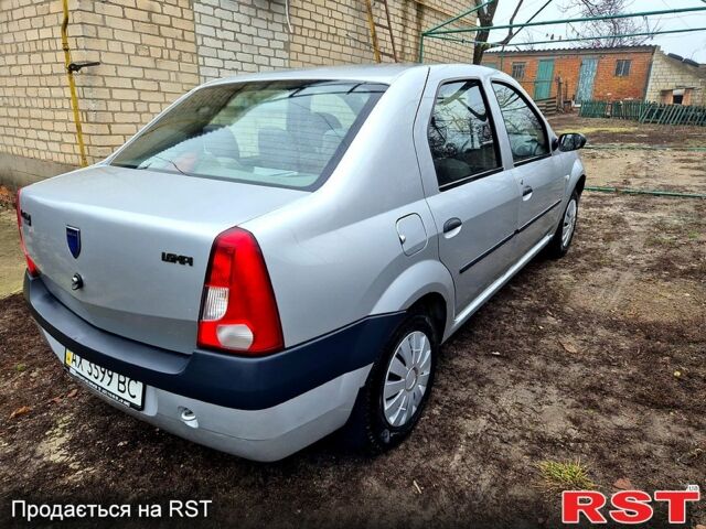 Серый Дачия Логан, объемом двигателя 1.6 л и пробегом 204 тыс. км за 4500 $, фото 1 на Automoto.ua