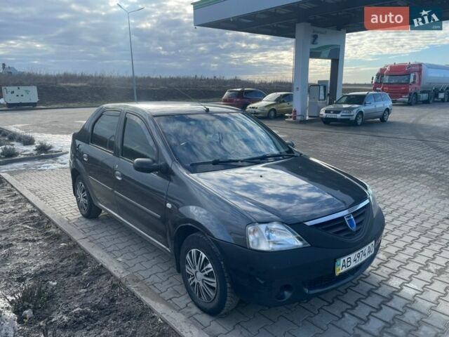 Сірий Дачія Logan, об'ємом двигуна 1.6 л та пробігом 250 тис. км за 2800 $, фото 1 на Automoto.ua