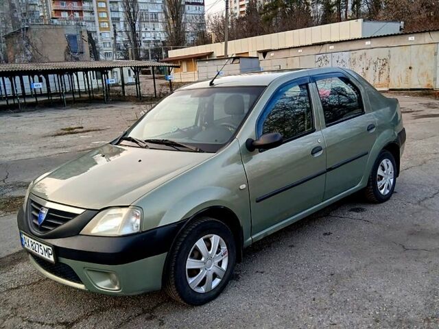 Серый Дачия Логан, объемом двигателя 1.4 л и пробегом 209 тыс. км за 2850 $, фото 1 на Automoto.ua