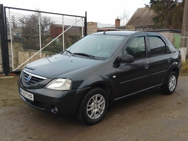 Серый Дачия Логан, объемом двигателя 1.4 л и пробегом 250 тыс. км за 3200 $, фото 1 на Automoto.ua