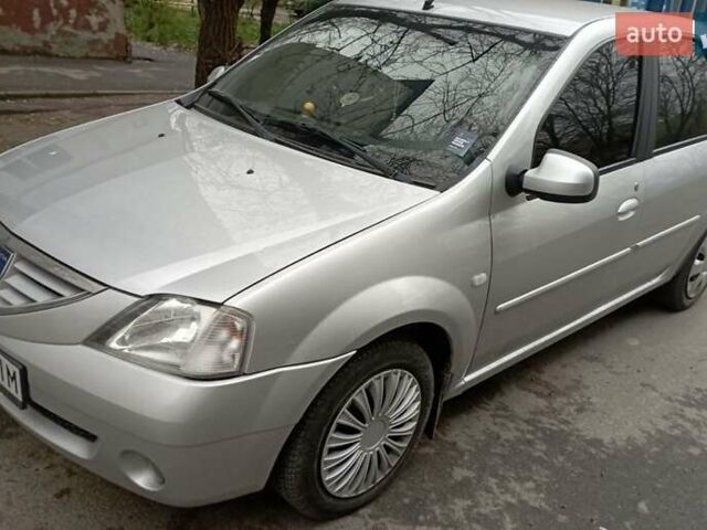 Сірий Дачія Logan, об'ємом двигуна 1.6 л та пробігом 136 тис. км за 5000 $, фото 1 на Automoto.ua