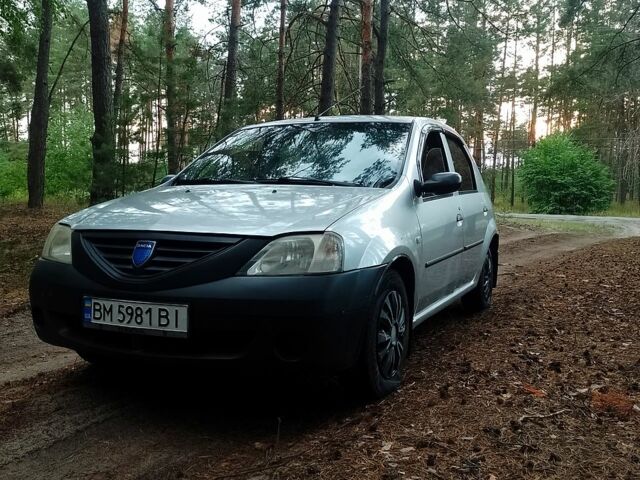 Серый Дачия Логан, объемом двигателя 1.4 л и пробегом 304 тыс. км за 2650 $, фото 1 на Automoto.ua