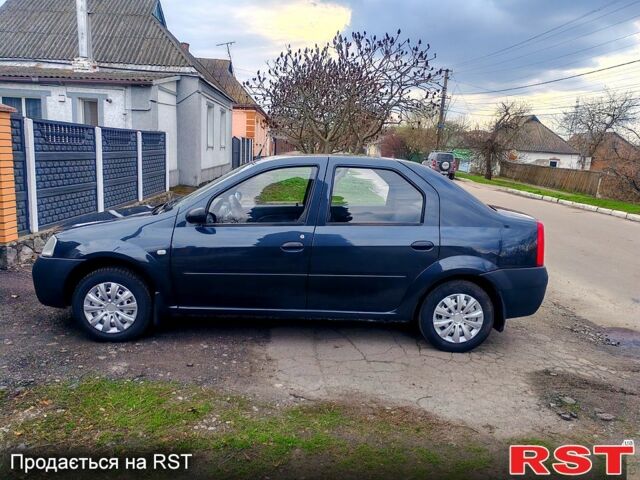 Серый Дачия Логан, объемом двигателя 1.4 л и пробегом 200 тыс. км за 3300 $, фото 1 на Automoto.ua