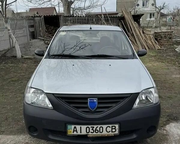 Серый Дачия Логан, объемом двигателя 0 л и пробегом 67 тыс. км за 4600 $, фото 1 на Automoto.ua