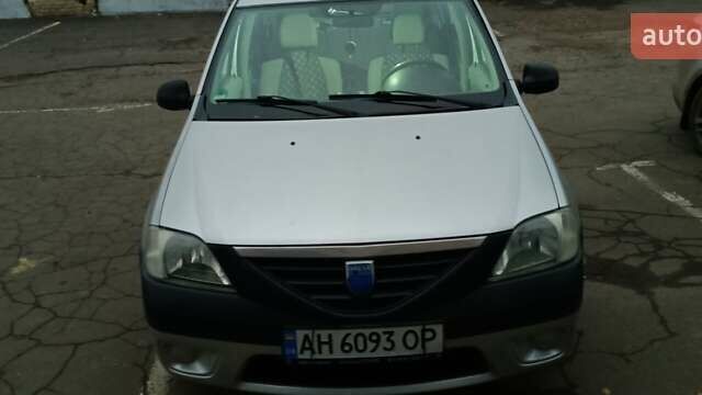 Сірий Дачія Logan, об'ємом двигуна 1.6 л та пробігом 245 тис. км за 5000 $, фото 1 на Automoto.ua