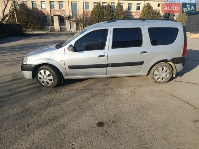 Сірий Дачія Logan, об'ємом двигуна 1.6 л та пробігом 236 тис. км за 5300 $, фото 1 на Automoto.ua