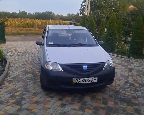 Серый Дачия Логан, объемом двигателя 1.4 л и пробегом 185 тыс. км за 4200 $, фото 1 на Automoto.ua