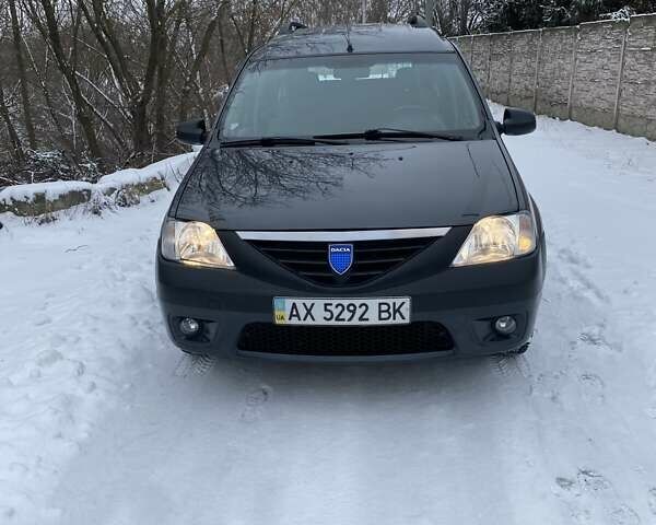 Сірий Дачія Logan, об'ємом двигуна 1.6 л та пробігом 156 тис. км за 4600 $, фото 1 на Automoto.ua