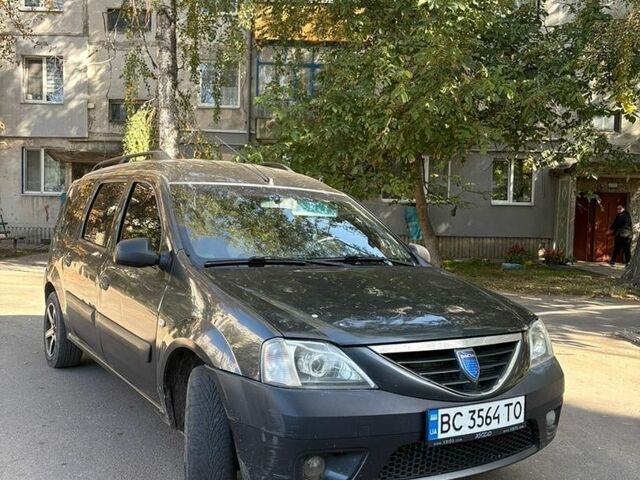 Серый Дачия Логан, объемом двигателя 1.6 л и пробегом 327 тыс. км за 3900 $, фото 1 на Automoto.ua