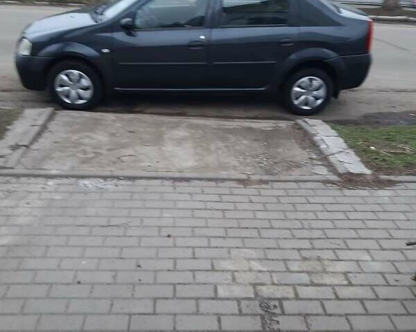 Сірий Дачія Logan, об'ємом двигуна 1.39 л та пробігом 177 тис. км за 3700 $, фото 1 на Automoto.ua