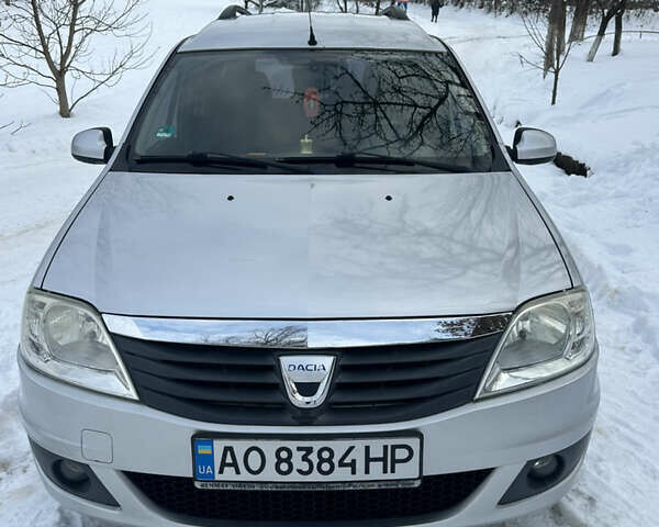 Серый Дачия Логан, объемом двигателя 1.6 л и пробегом 230 тыс. км за 5700 $, фото 1 на Automoto.ua