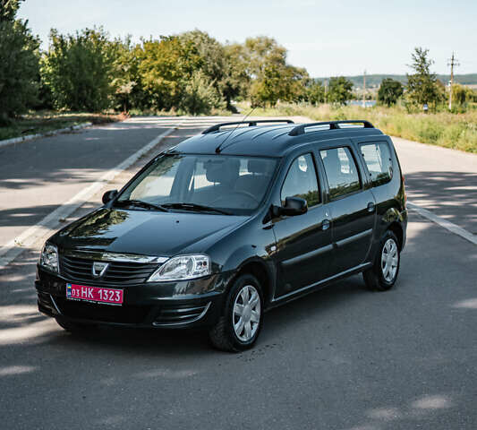 Серый Дачия Логан, объемом двигателя 1.5 л и пробегом 270 тыс. км за 6100 $, фото 1 на Automoto.ua