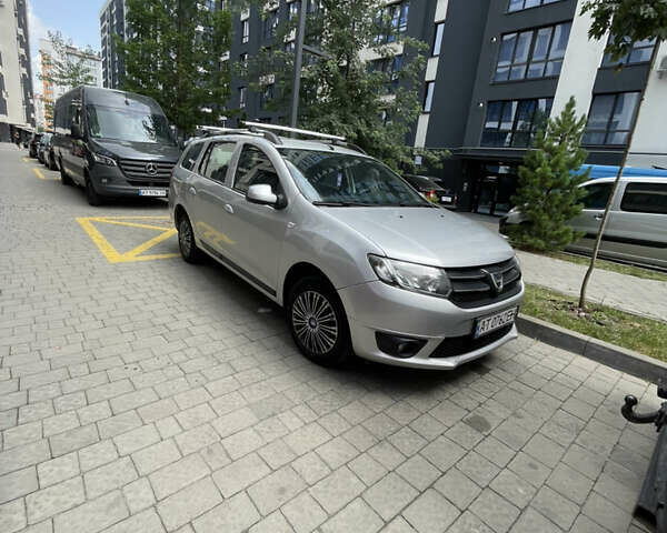 Серый Дачия Логан, объемом двигателя 1 л и пробегом 168 тыс. км за 5200 $, фото 1 на Automoto.ua