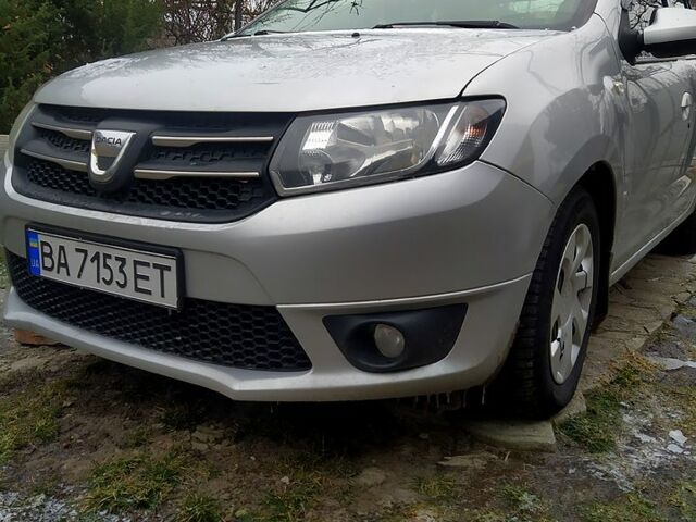 Серый Дачия Логан, объемом двигателя 1.1 л и пробегом 16000 тыс. км за 5200 $, фото 1 на Automoto.ua
