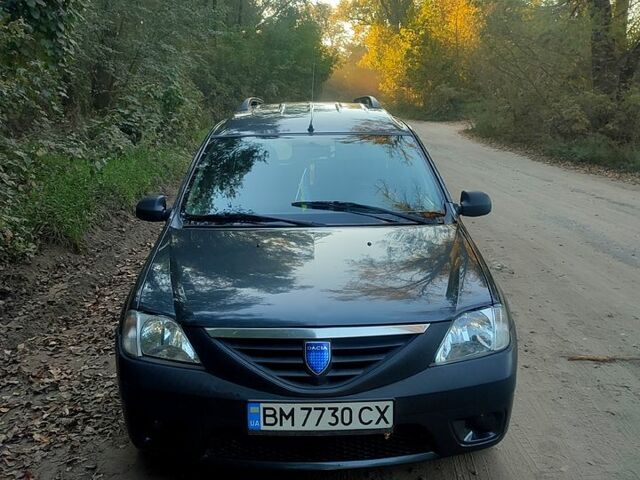 Сірий Дачія Logan, об'ємом двигуна 1.6 л та пробігом 32000 тис. км за 4600 $, фото 1 на Automoto.ua