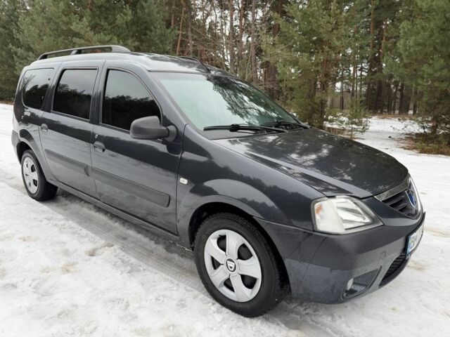 Серый Дачия Логан, объемом двигателя 1.6 л и пробегом 216 тыс. км за 4450 $, фото 1 на Automoto.ua