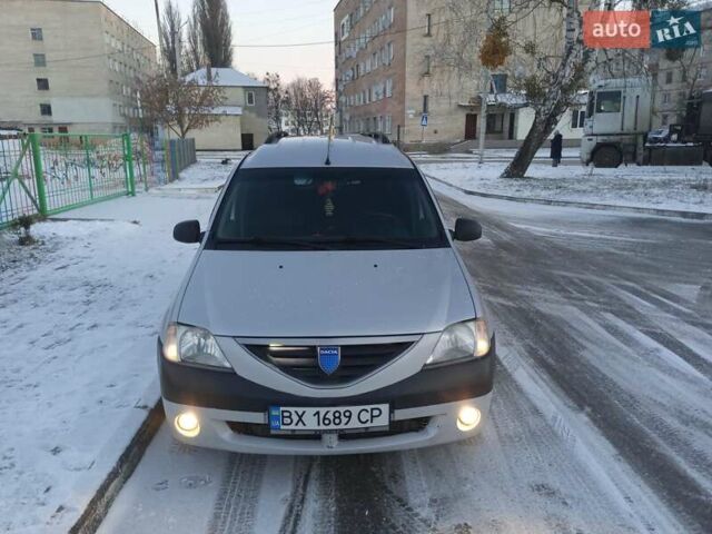 Серый Дачия Логан, объемом двигателя 1.5 л и пробегом 200 тыс. км за 6000 $, фото 1 на Automoto.ua