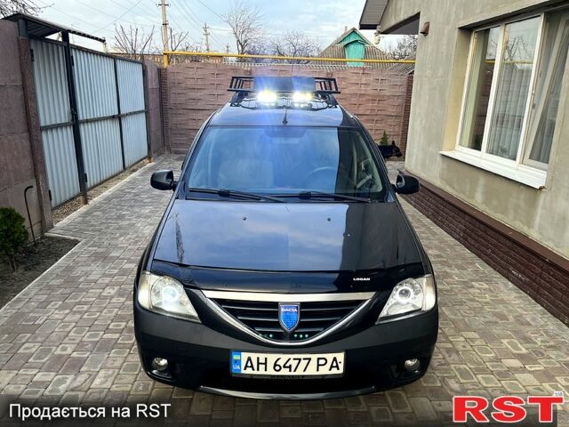 Серый Дачия Логан, объемом двигателя 1.6 л и пробегом 139 тыс. км за 5900 $, фото 1 на Automoto.ua