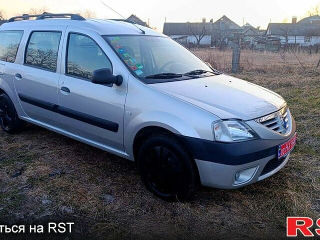 Серый Дачия Логан, объемом двигателя 1.6 л и пробегом 202 тыс. км за 4999 $, фото 1 на Automoto.ua