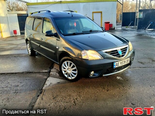 Серый Дачия Логан, объемом двигателя 1.6 л и пробегом 168 тыс. км за 5200 $, фото 1 на Automoto.ua