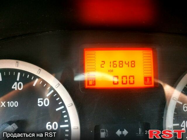 Серый Дачия Логан, объемом двигателя 1.6 л и пробегом 217 тыс. км за 4000 $, фото 1 на Automoto.ua