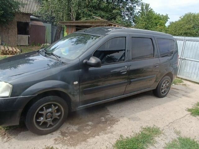 Сірий Дачія Logan, об'ємом двигуна 1.6 л та пробігом 314 тис. км за 3700 $, фото 1 на Automoto.ua