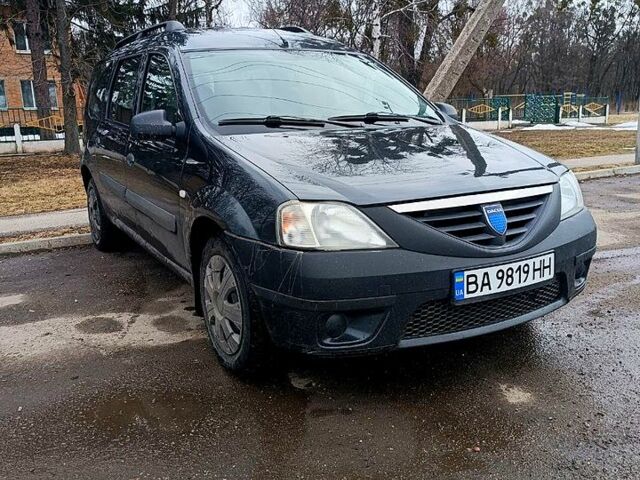 Серый Дачия Логан, объемом двигателя 1.6 л и пробегом 188 тыс. км за 5600 $, фото 1 на Automoto.ua