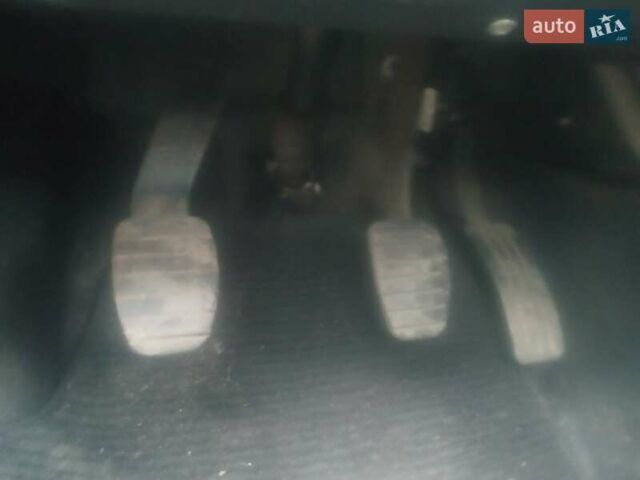 Сірий Дачія Logan, об'ємом двигуна 1.5 л та пробігом 302 тис. км за 6500 $, фото 1 на Automoto.ua