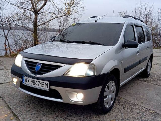 Серый Дачия Логан, объемом двигателя 1.6 л и пробегом 0 тыс. км за 5300 $, фото 1 на Automoto.ua