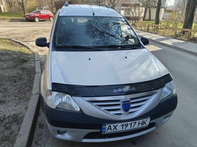 Сірий Дачія Logan, об'ємом двигуна 1.6 л та пробігом 274 тис. км за 4900 $, фото 1 на Automoto.ua