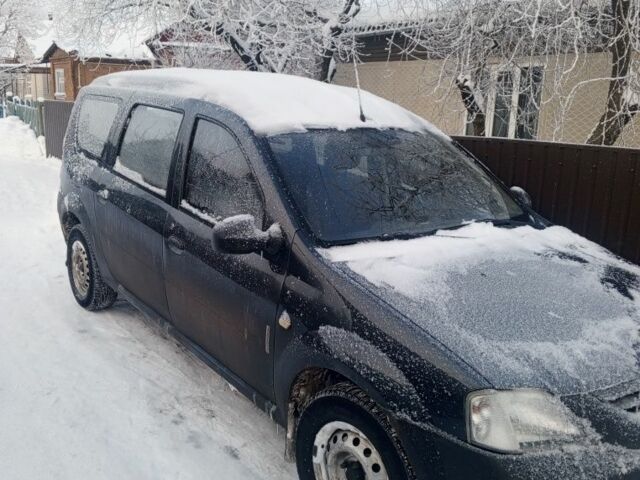 Серый Дачия Логан, объемом двигателя 0 л и пробегом 174 тыс. км за 4400 $, фото 1 на Automoto.ua