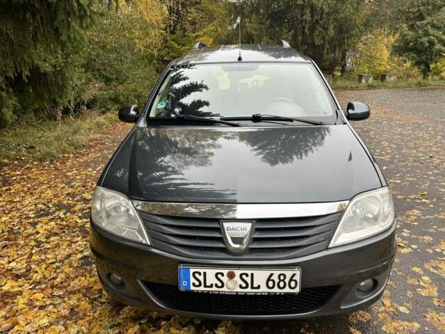 Серый Дачия Логан, объемом двигателя 1.6 л и пробегом 171 тыс. км за 5951 $, фото 1 на Automoto.ua