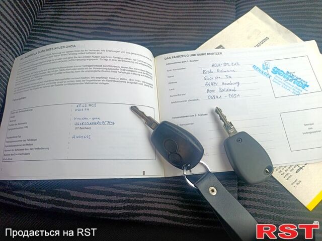 Серый Дачия Логан, объемом двигателя 1.6 л и пробегом 183 тыс. км за 5899 $, фото 1 на Automoto.ua