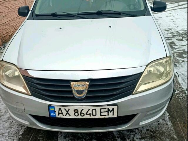 Серый Дачия Логан, объемом двигателя 1.6 л и пробегом 27000 тыс. км за 4000 $, фото 1 на Automoto.ua