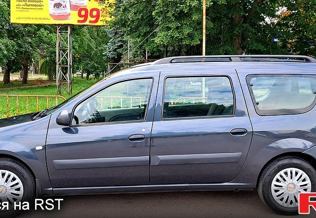 Серый Дачия Логан, объемом двигателя 1.6 л и пробегом 115 тыс. км за 5800 $, фото 1 на Automoto.ua