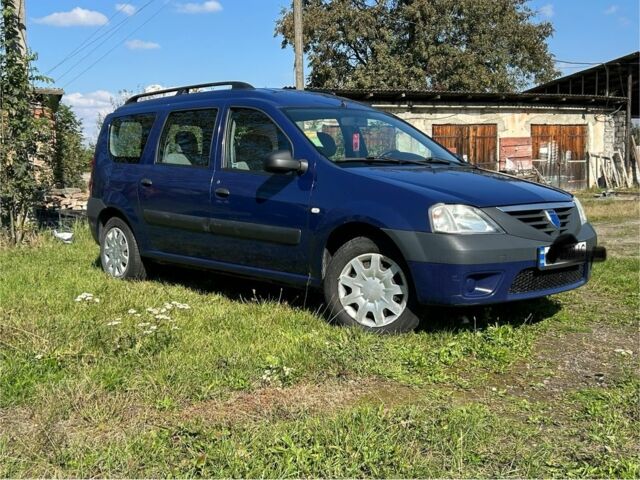 Синій Дачія Logan, об'ємом двигуна 0 л та пробігом 1000 тис. км за 4500 $, фото 1 на Automoto.ua