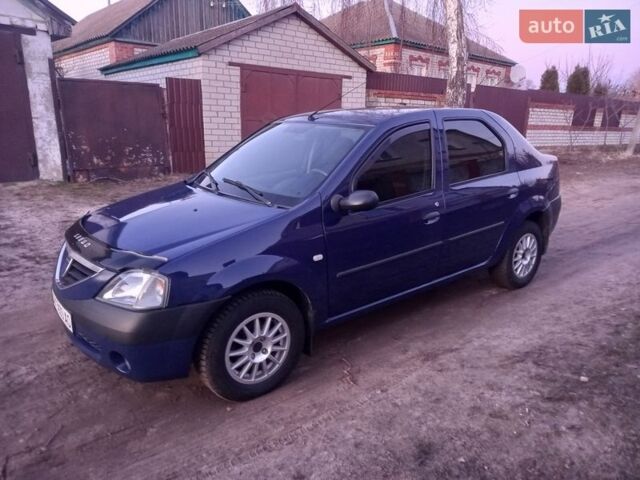 Синий Дачия Логан, объемом двигателя 1.6 л и пробегом 220 тыс. км за 3500 $, фото 1 на Automoto.ua