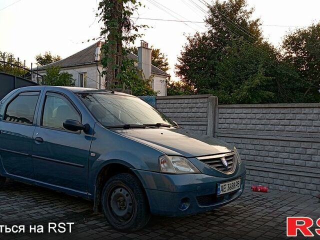 Синий Дачия Логан, объемом двигателя 1.4 л и пробегом 220 тыс. км за 1900 $, фото 1 на Automoto.ua