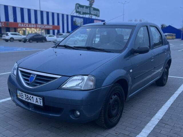 Синий Дачия Логан, объемом двигателя 1.6 л и пробегом 315 тыс. км за 3800 $, фото 1 на Automoto.ua