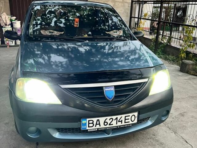 Синий Дачия Логан, объемом двигателя 1.6 л и пробегом 342 тыс. км за 2700 $, фото 1 на Automoto.ua