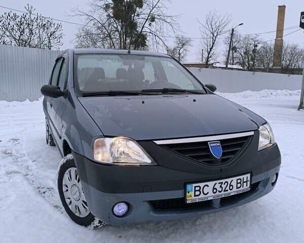 Синий Дачия Логан, объемом двигателя 1.6 л и пробегом 68 тыс. км за 4499 $, фото 1 на Automoto.ua