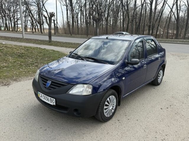Синий Дачия Логан, объемом двигателя 0 л и пробегом 300 тыс. км за 2350 $, фото 1 на Automoto.ua