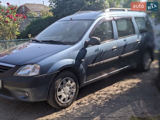 Синий Дачия Логан, объемом двигателя 1.6 л и пробегом 245 тыс. км за 5500 $, фото 1 на Automoto.ua