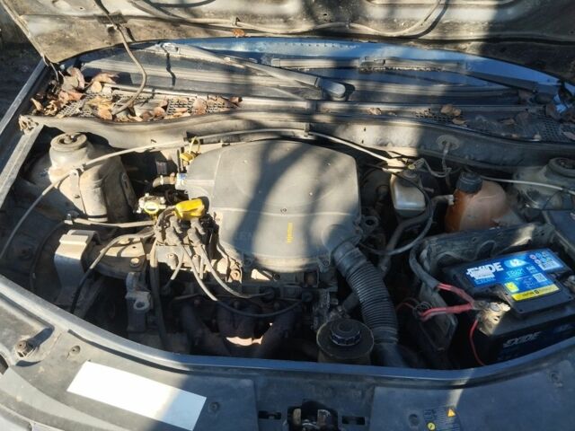 Синій Дачія Logan, об'ємом двигуна 1.4 л та пробігом 250 тис. км за 2700 $, фото 1 на Automoto.ua