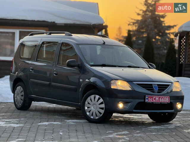 Синий Дачия Логан, объемом двигателя 1.6 л и пробегом 157 тыс. км за 5250 $, фото 1 на Automoto.ua