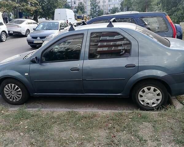 Синий Дачия Логан, объемом двигателя 1.6 л и пробегом 411 тыс. км за 2250 $, фото 1 на Automoto.ua