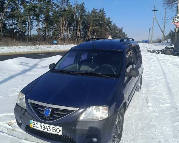 Синий Дачия Логан, объемом двигателя 1.6 л и пробегом 350 тыс. км за 3650 $, фото 1 на Automoto.ua