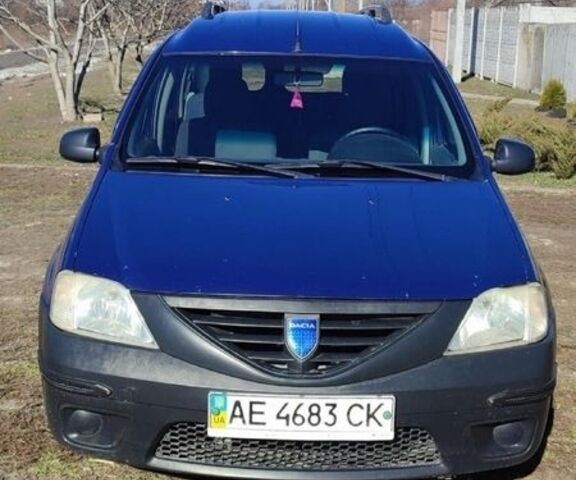 Синий Дачия Логан, объемом двигателя 1.6 л и пробегом 280 тыс. км за 4000 $, фото 1 на Automoto.ua